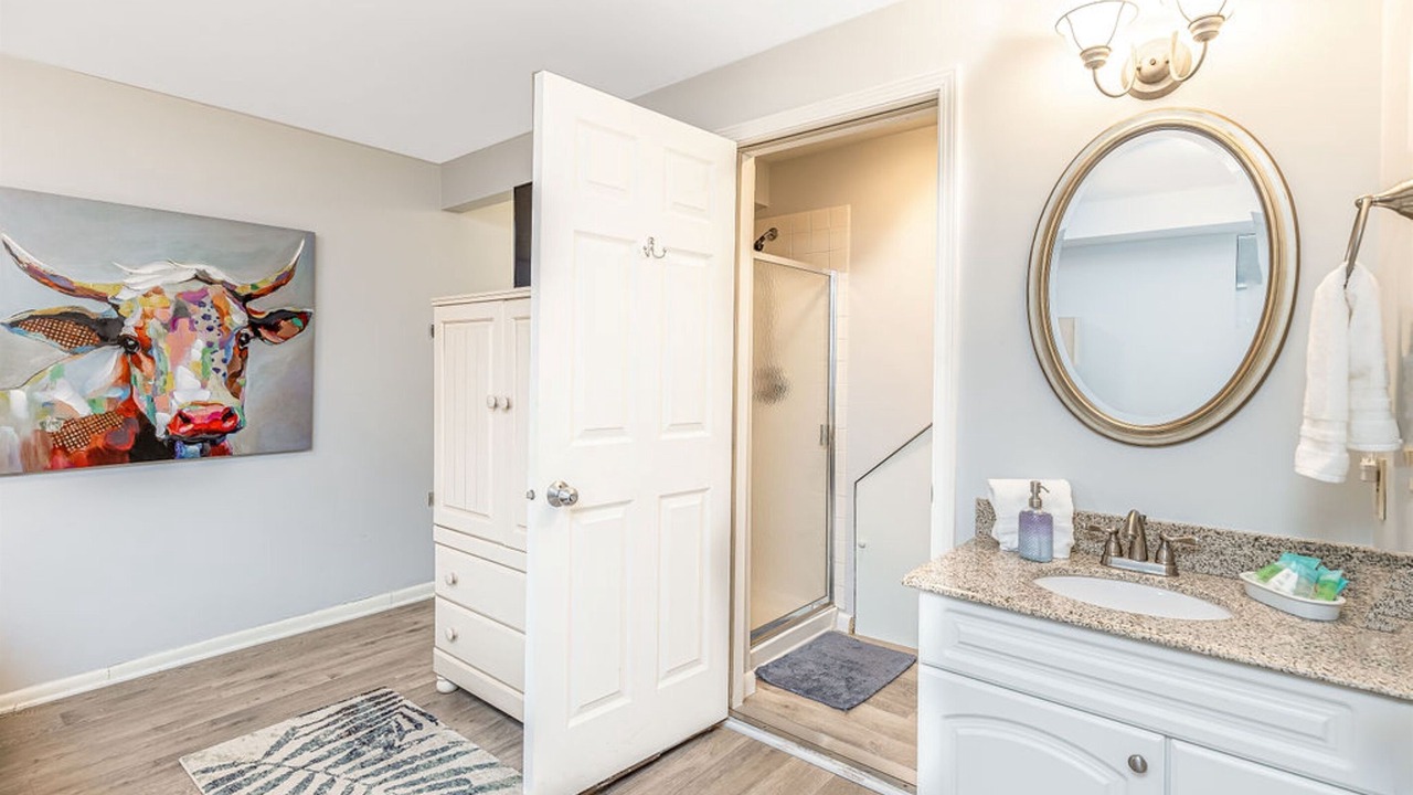 Photo of Bathroom in The Galena Territory