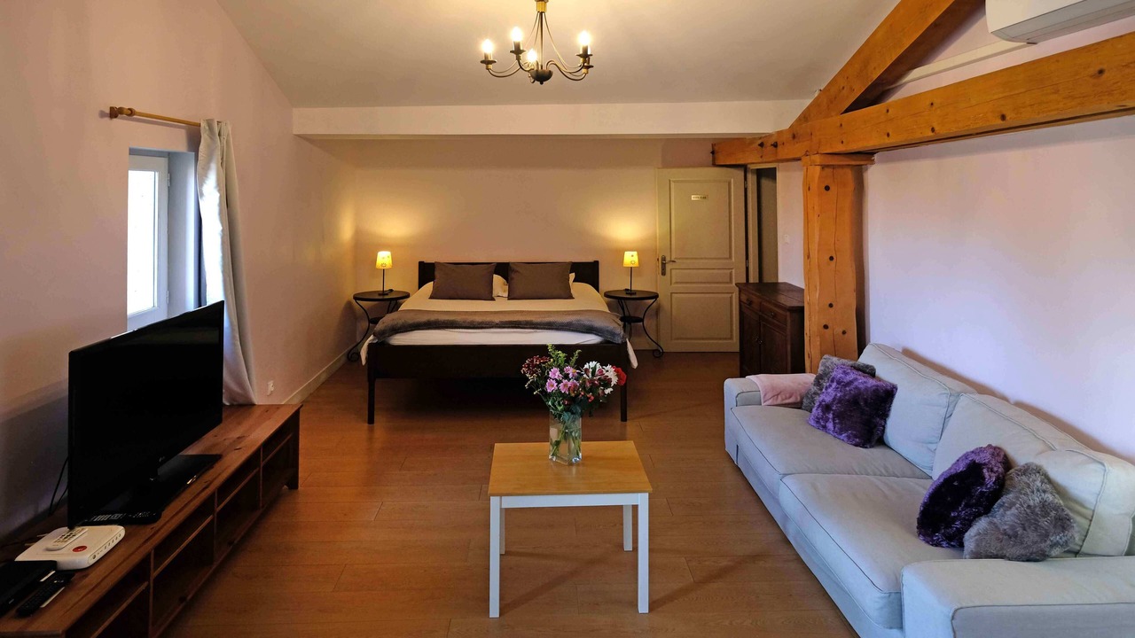 Photo of Livingroom in Saint-Nicolas-de-la-Grave