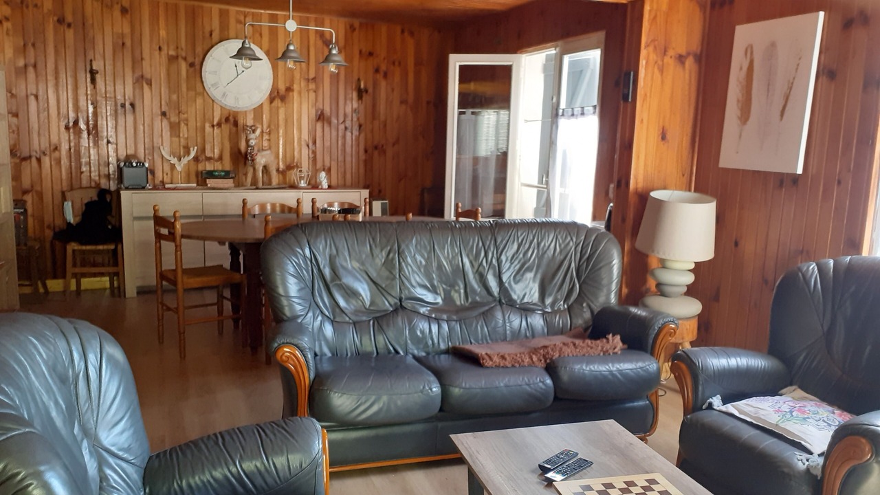 Photo of Livingroom in Ustou