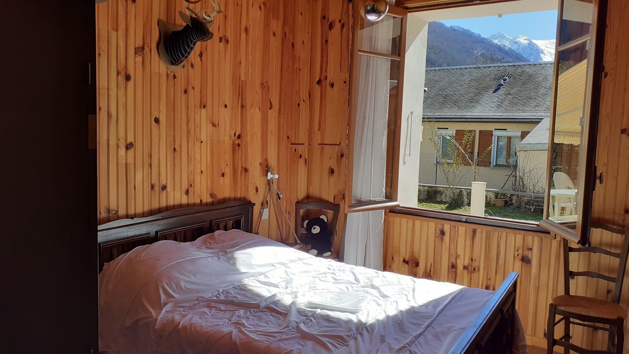 Photo of Bedroom in Ustou