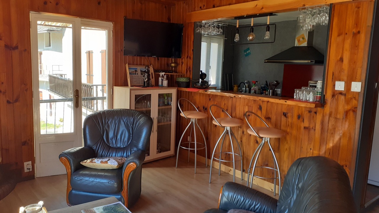 Photo of Livingroom in Ustou