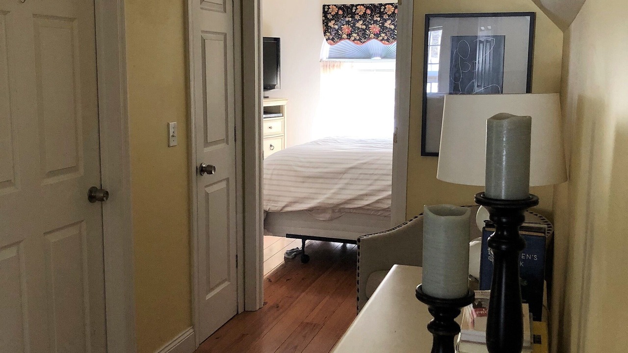 Photo of Bedroom in Parksville