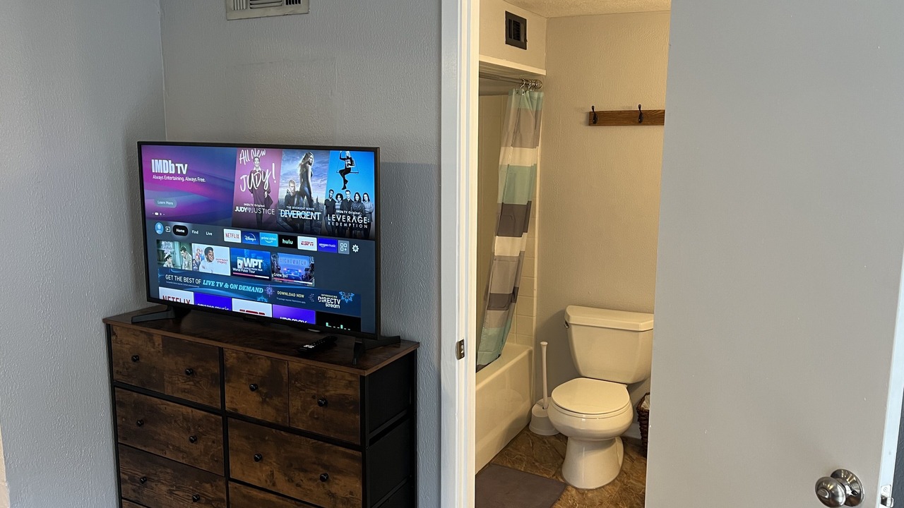 Photo of Bedroom in Mound