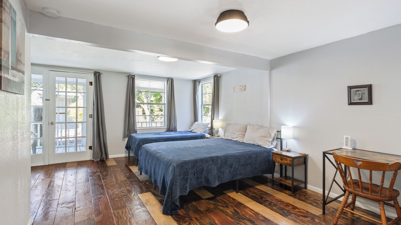 Photo of Bedroom in Mound
