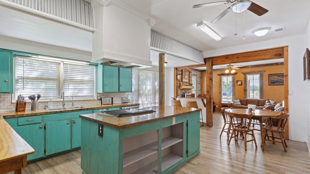 Photo of Kitchen in Mound