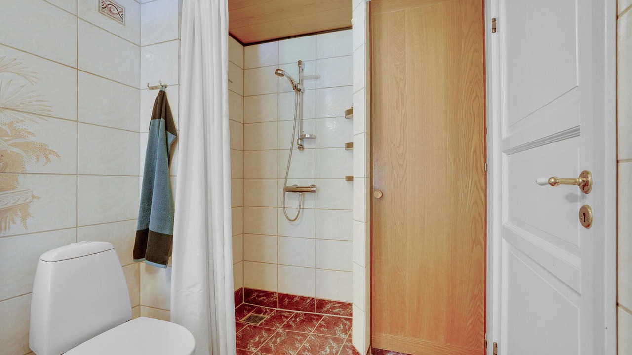 Photo of Bathroom in Vemb