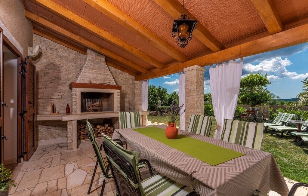 Photo of Outdoor in Nedescina