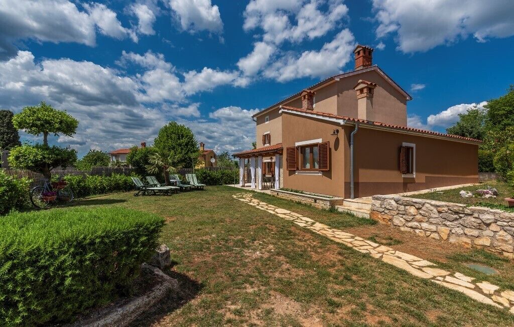 Photo of Outdoor in Nedescina