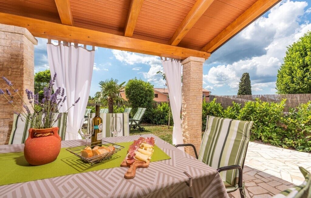 Photo of Outdoor in Nedescina