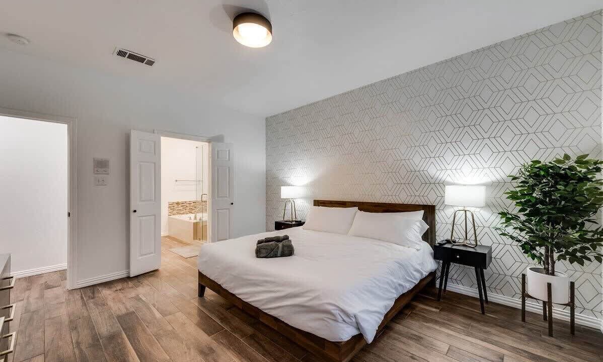 Photo of Bedroom in Fossil Creek