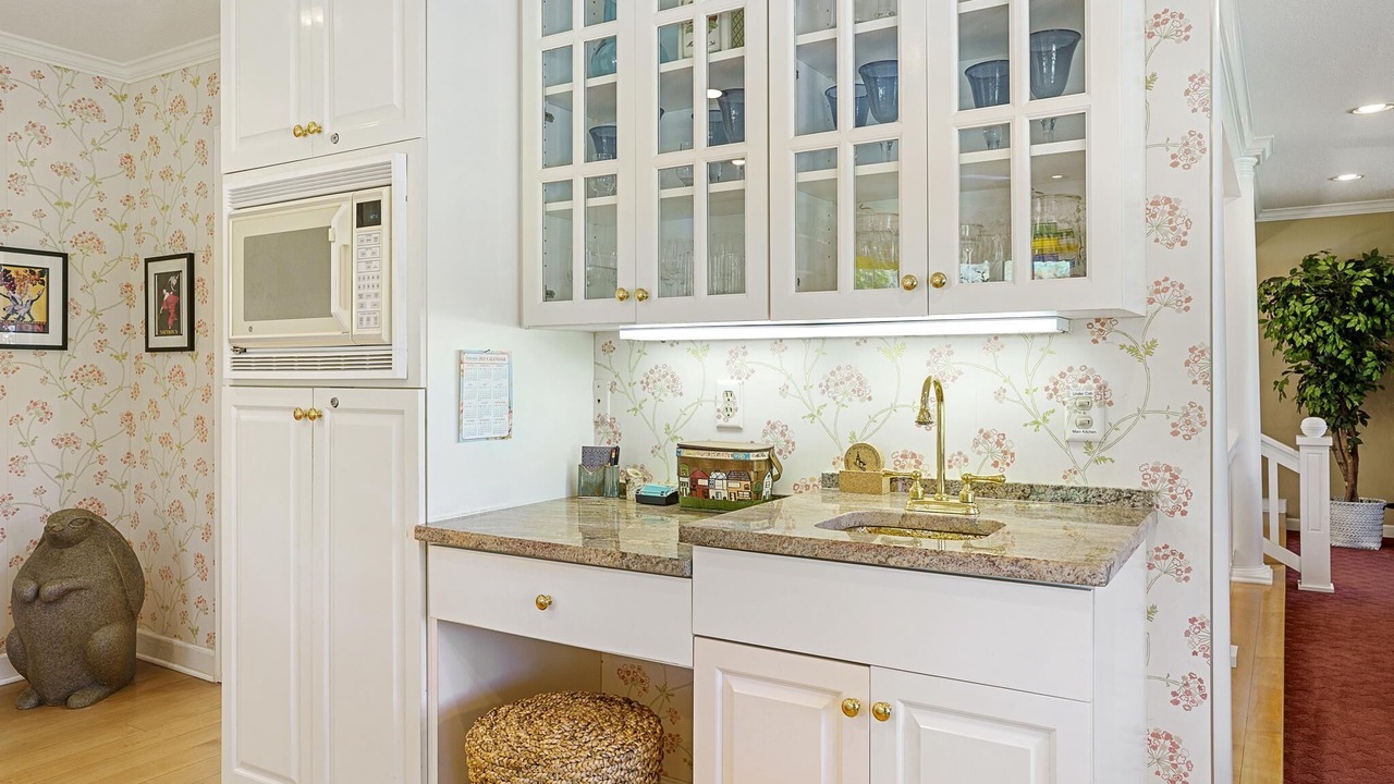 Photo of Kitchen in Birchwood Farms