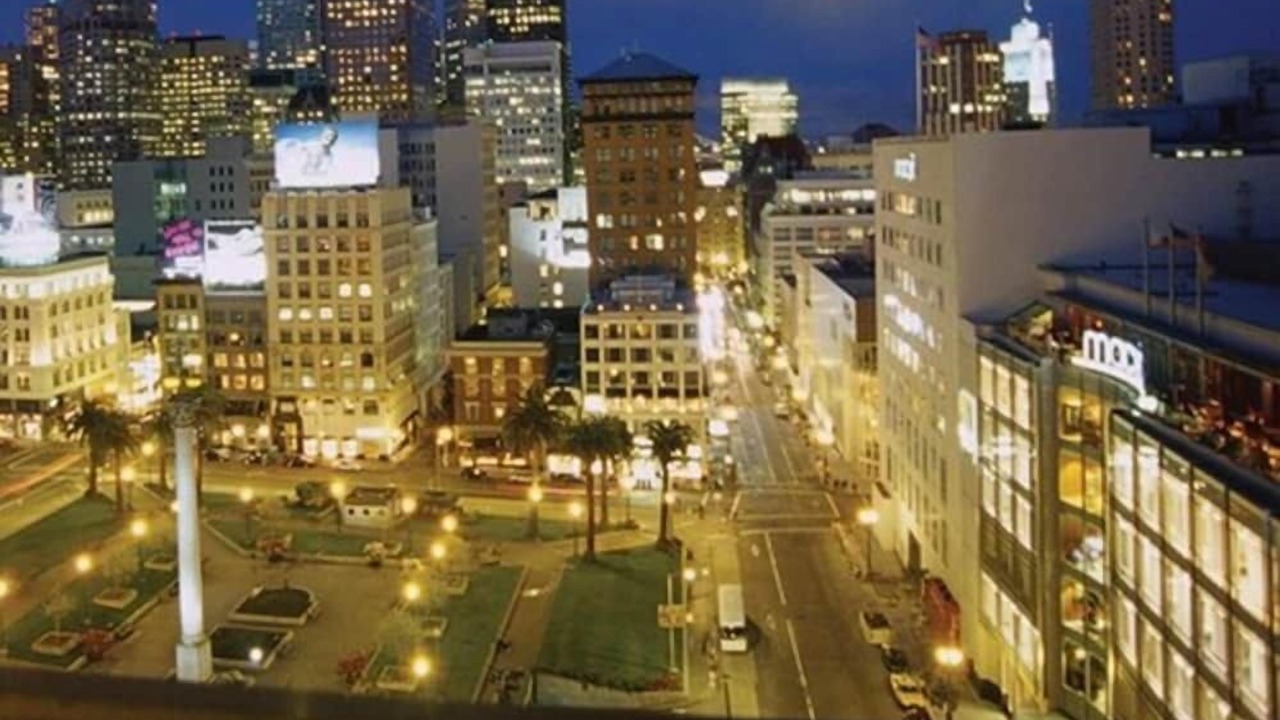 Photo of Others in Union Square