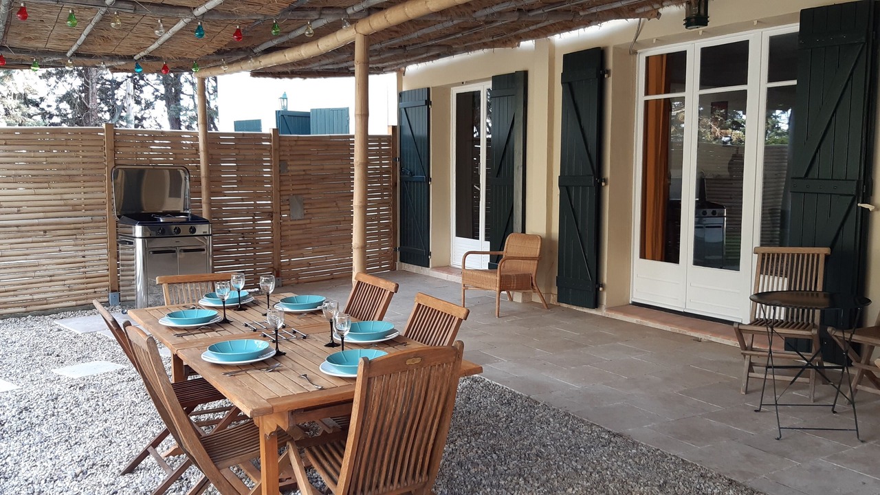 Photo of Outdoor in Meynes
