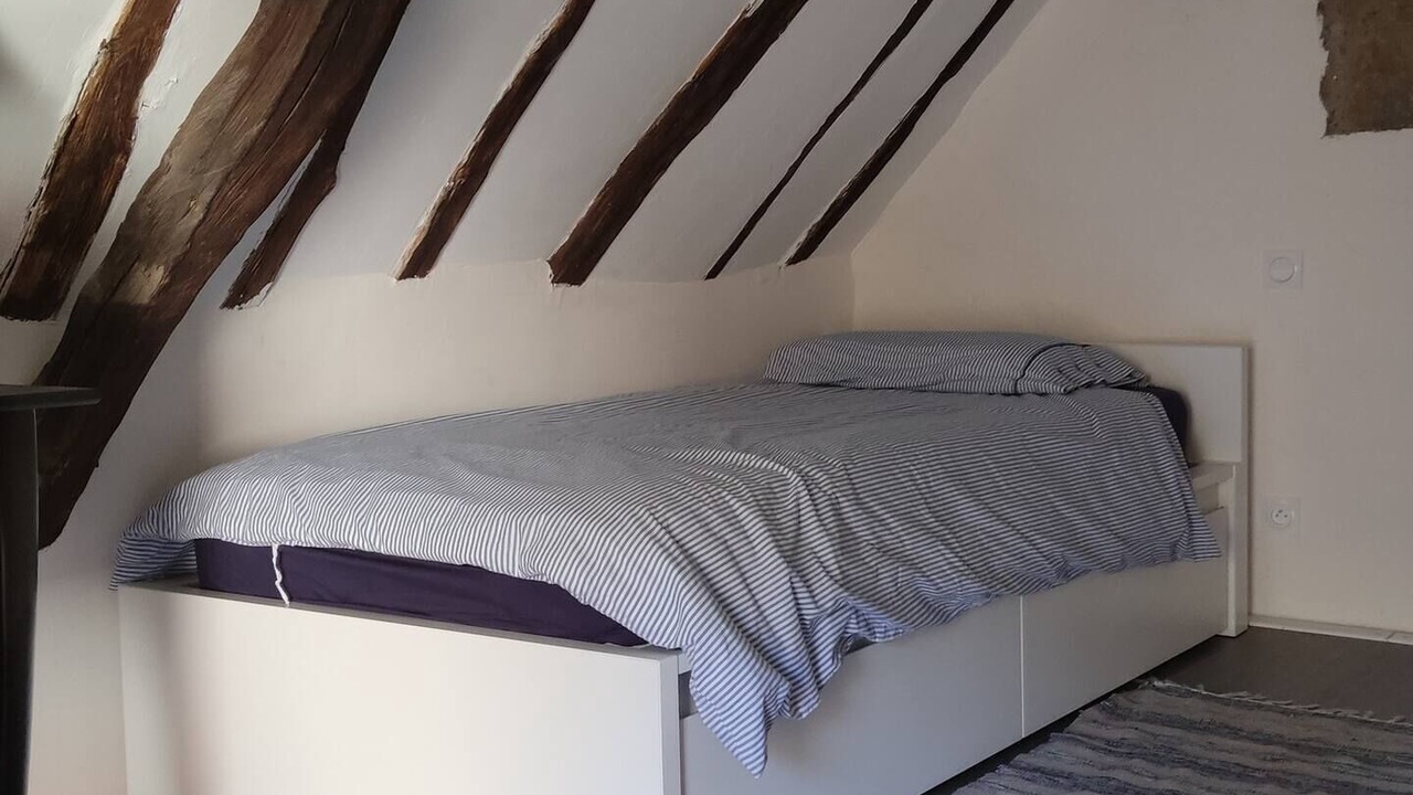 Photo of Bedroom in Semur-en-Auxois