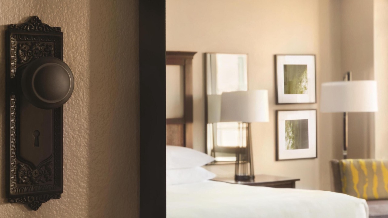 Photo of Bedroom in Historic District - North