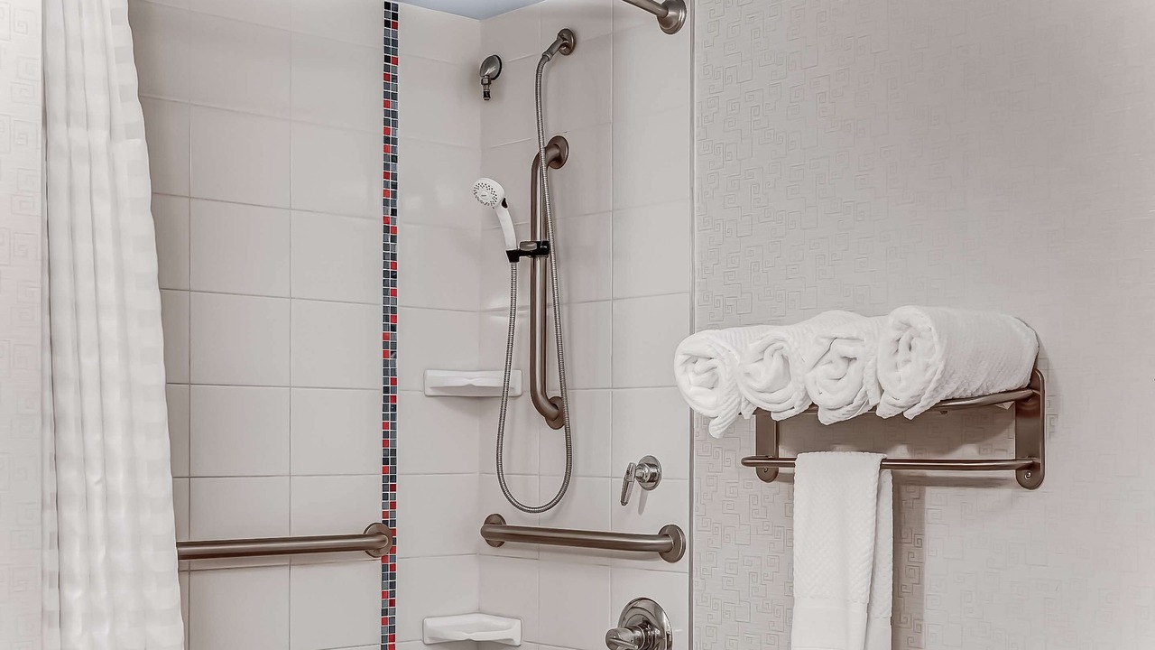 Photo of Bedroom in Town Center