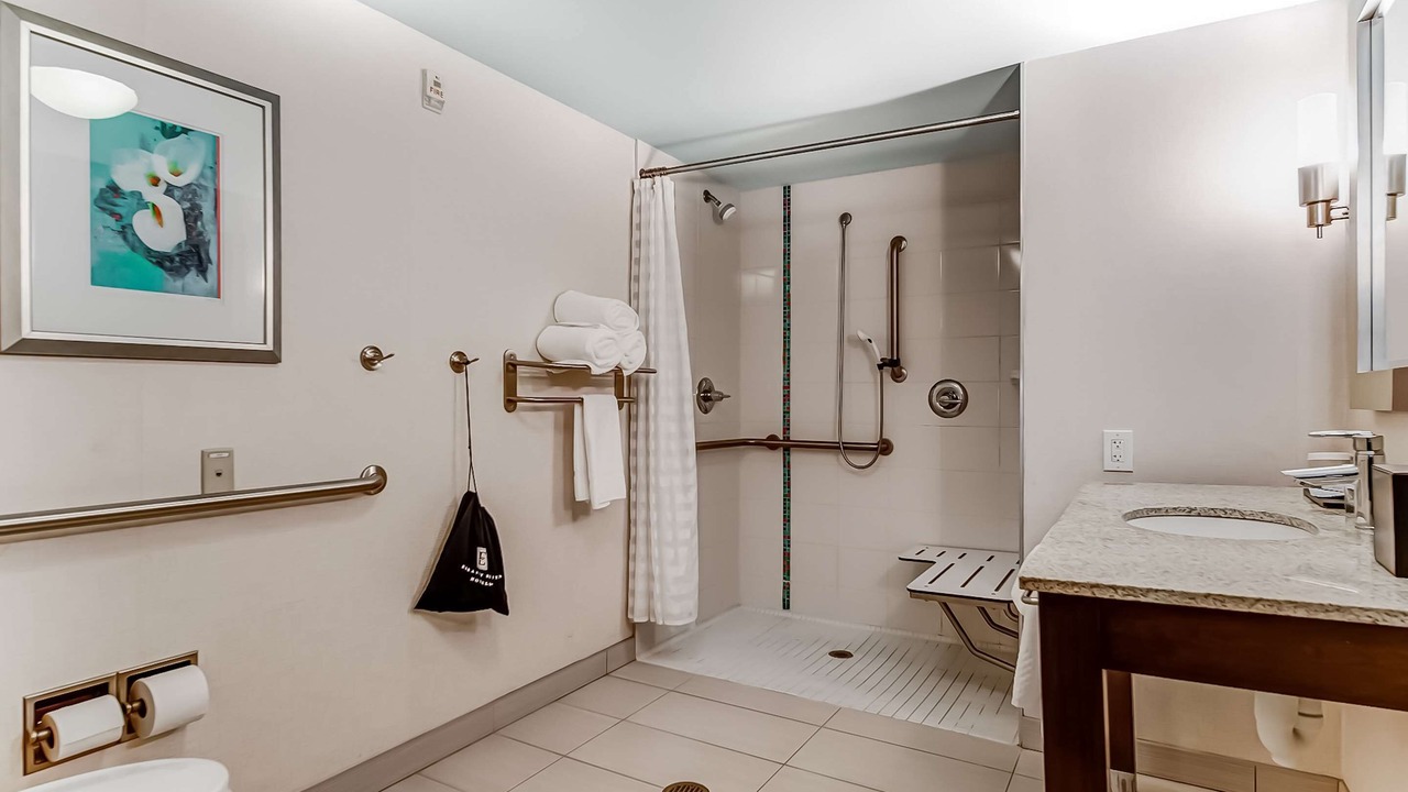 Photo of Bedroom in Town Center