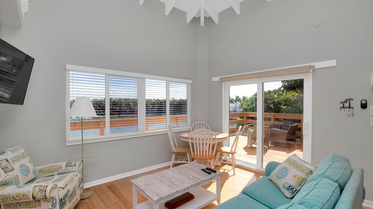 Photo of Livingroom in Marathon