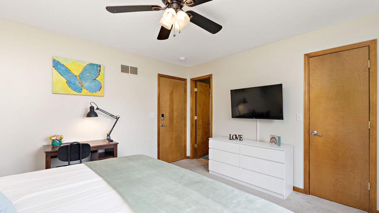 Photo of Bedroom in Raymore