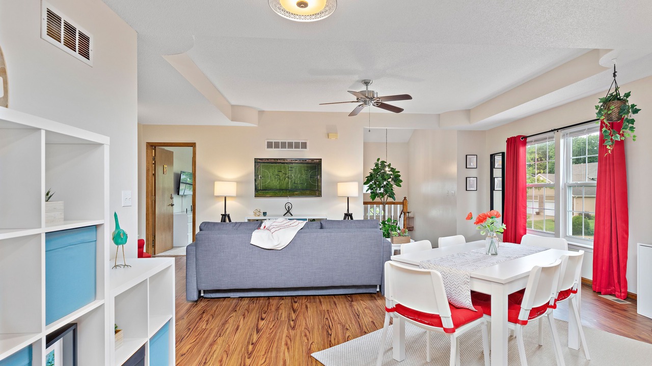 Photo of Livingroom in Raymore