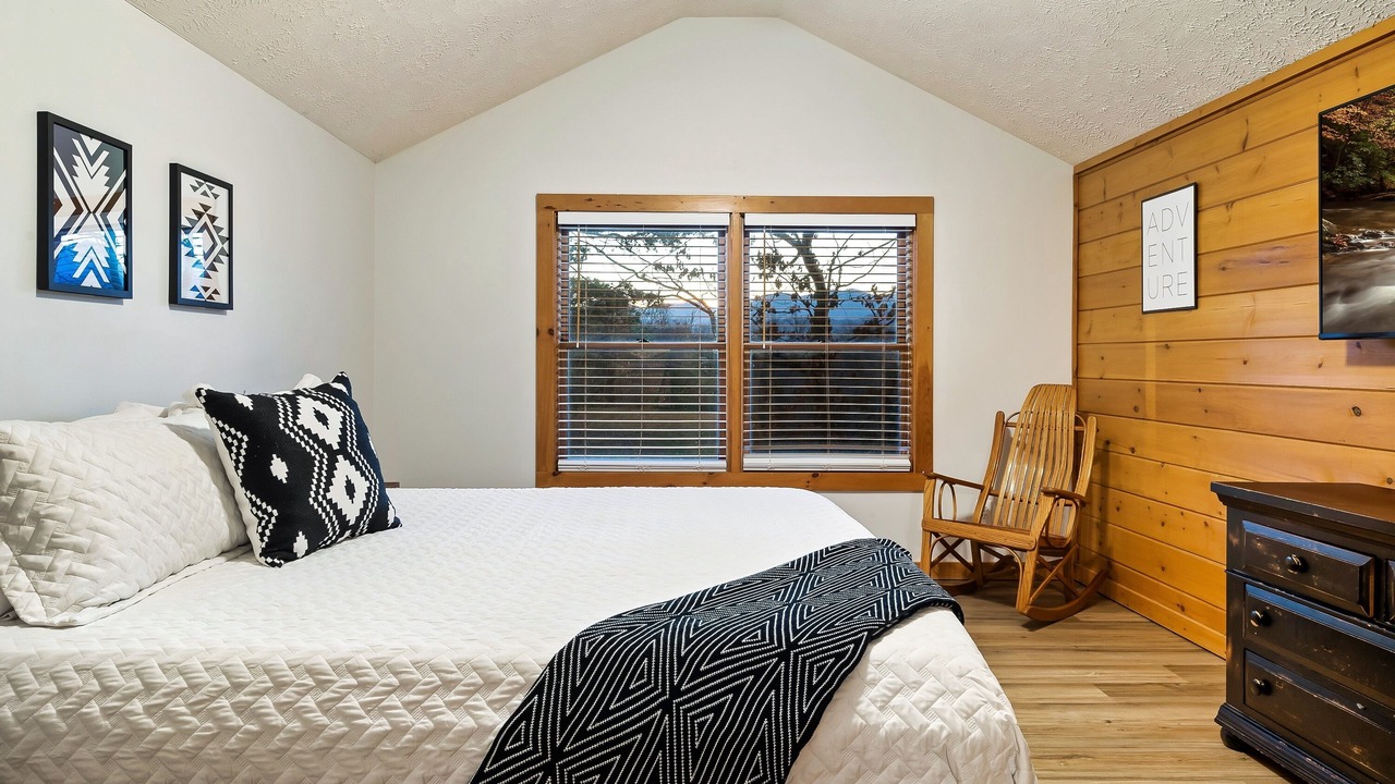 Photo of Bedroom in Gatlinburg