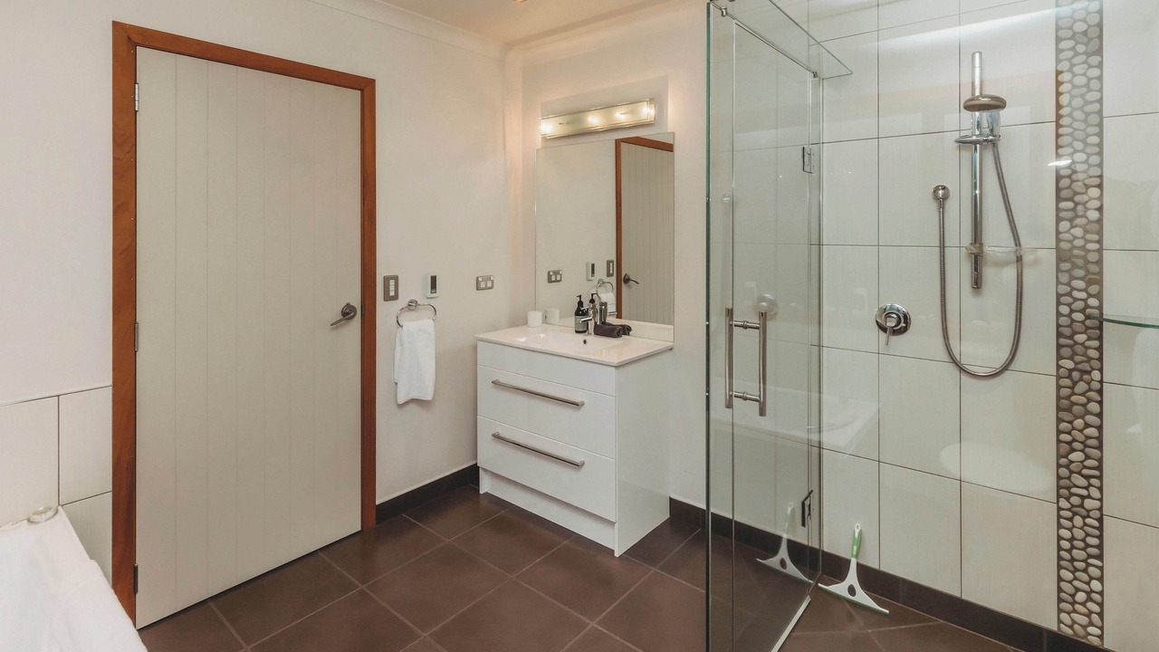 Photo of Bathroom in Egmont Village
