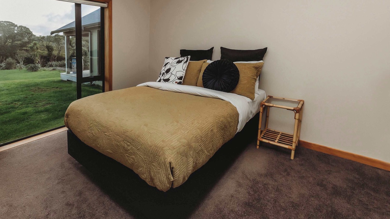 Photo of Bedroom in Egmont Village