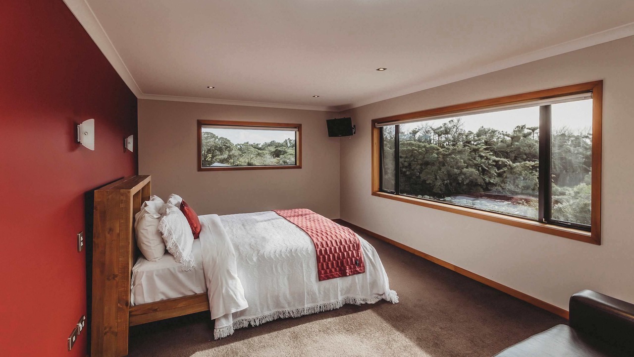 Photo of Bedroom in Egmont Village