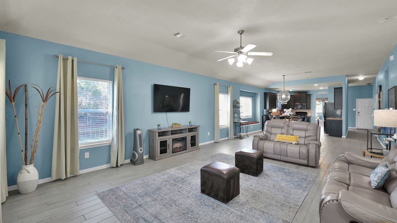 Photo of Livingroom in Conroe