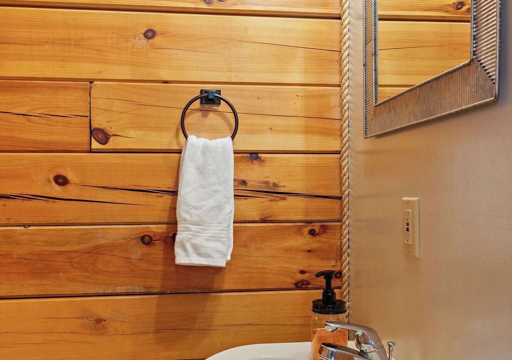Photo of Bathroom in Pigeon Forge