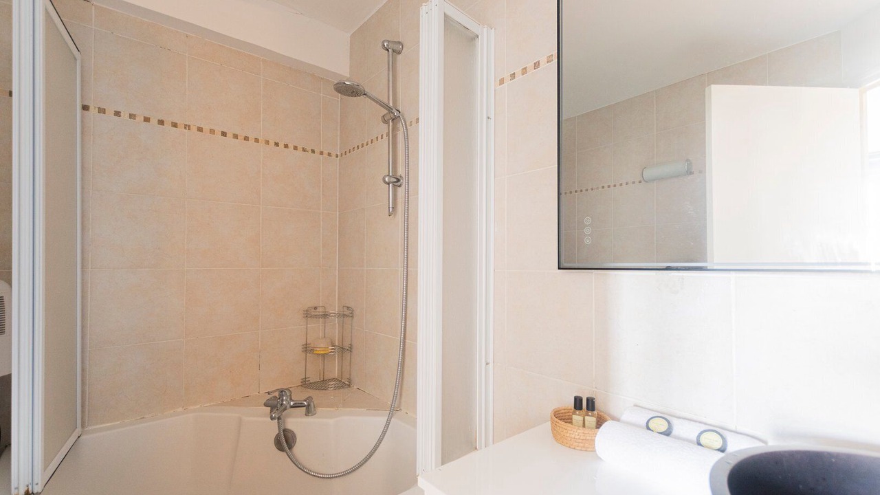 Photo of Bathroom in Quartier de Javel