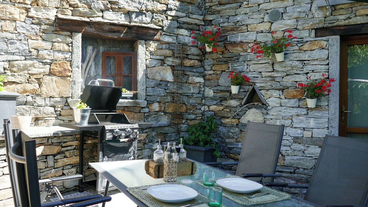 Photo of Outdoor in Malvaglia-dagro