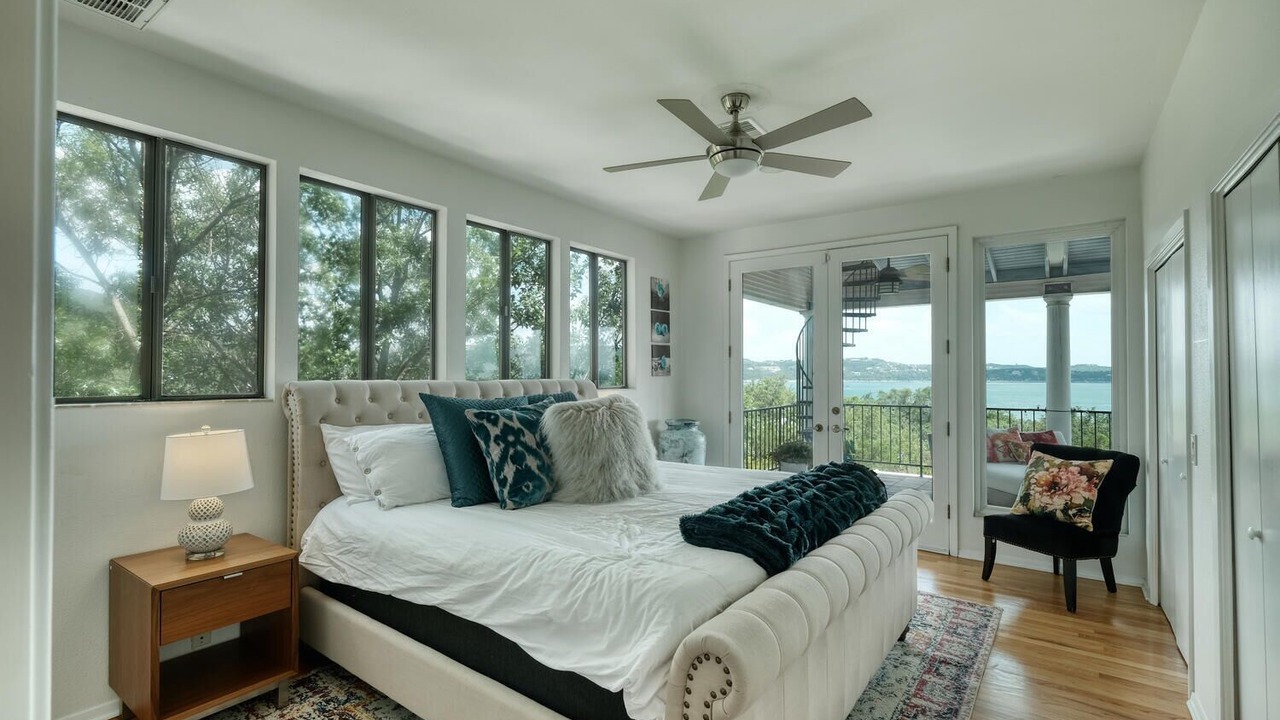 Photo of Bedroom in Lower Basin Lake Travis