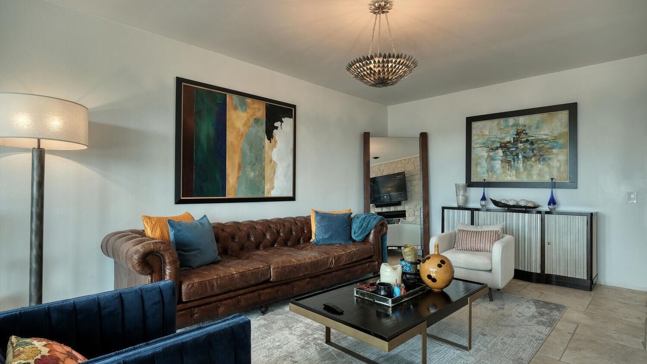 Photo of Livingroom in Lower Basin Lake Travis
