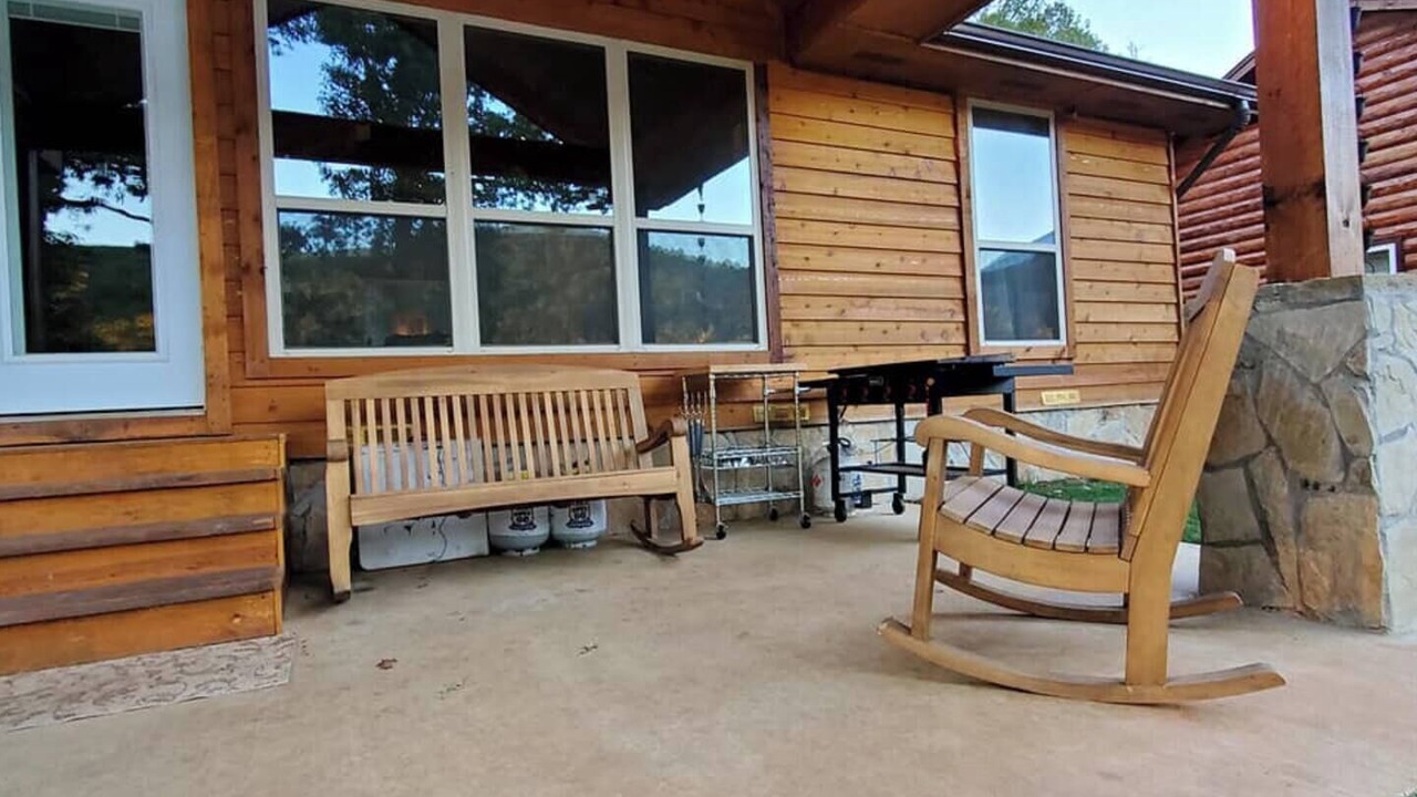 Photo of Outdoor in Pickens