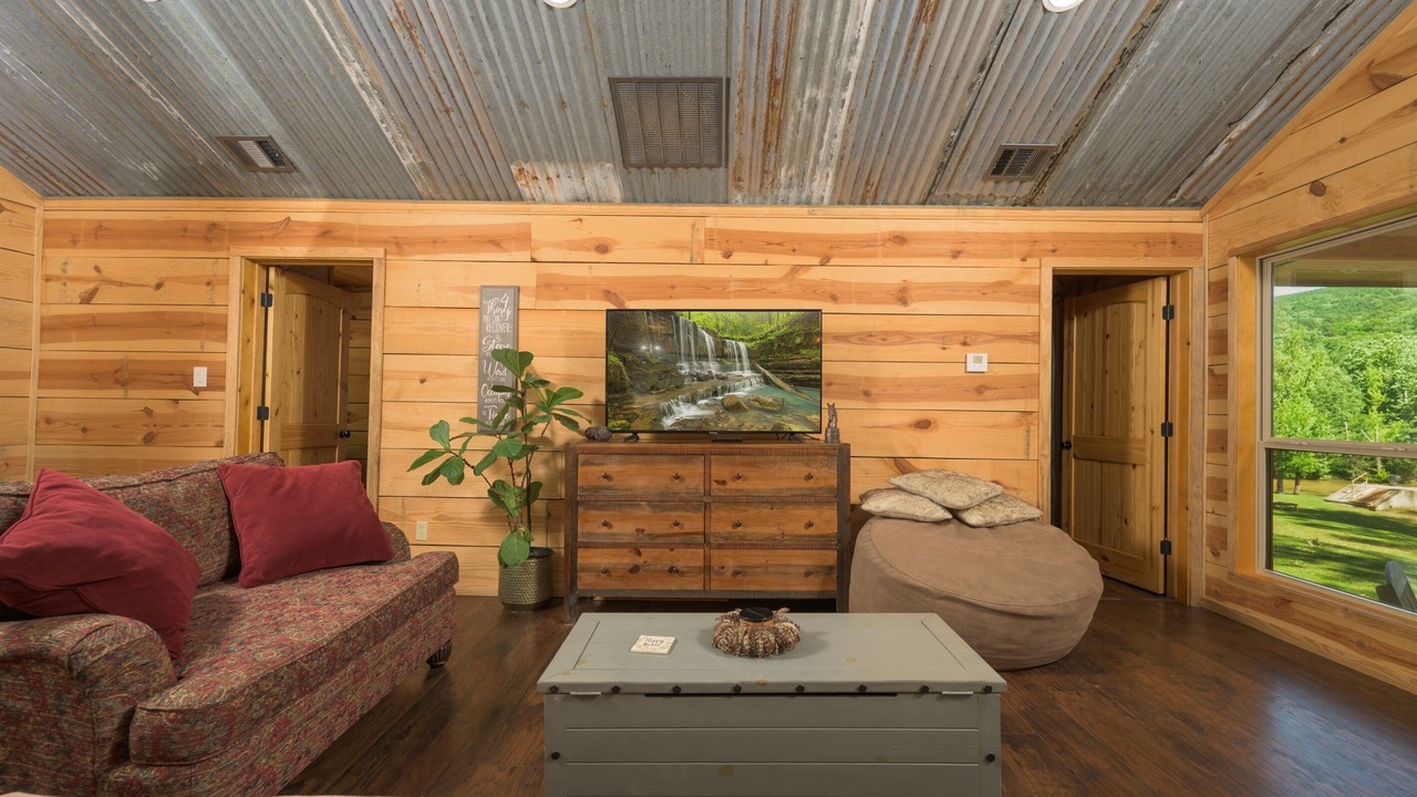 Photo of Livingroom in Pickens