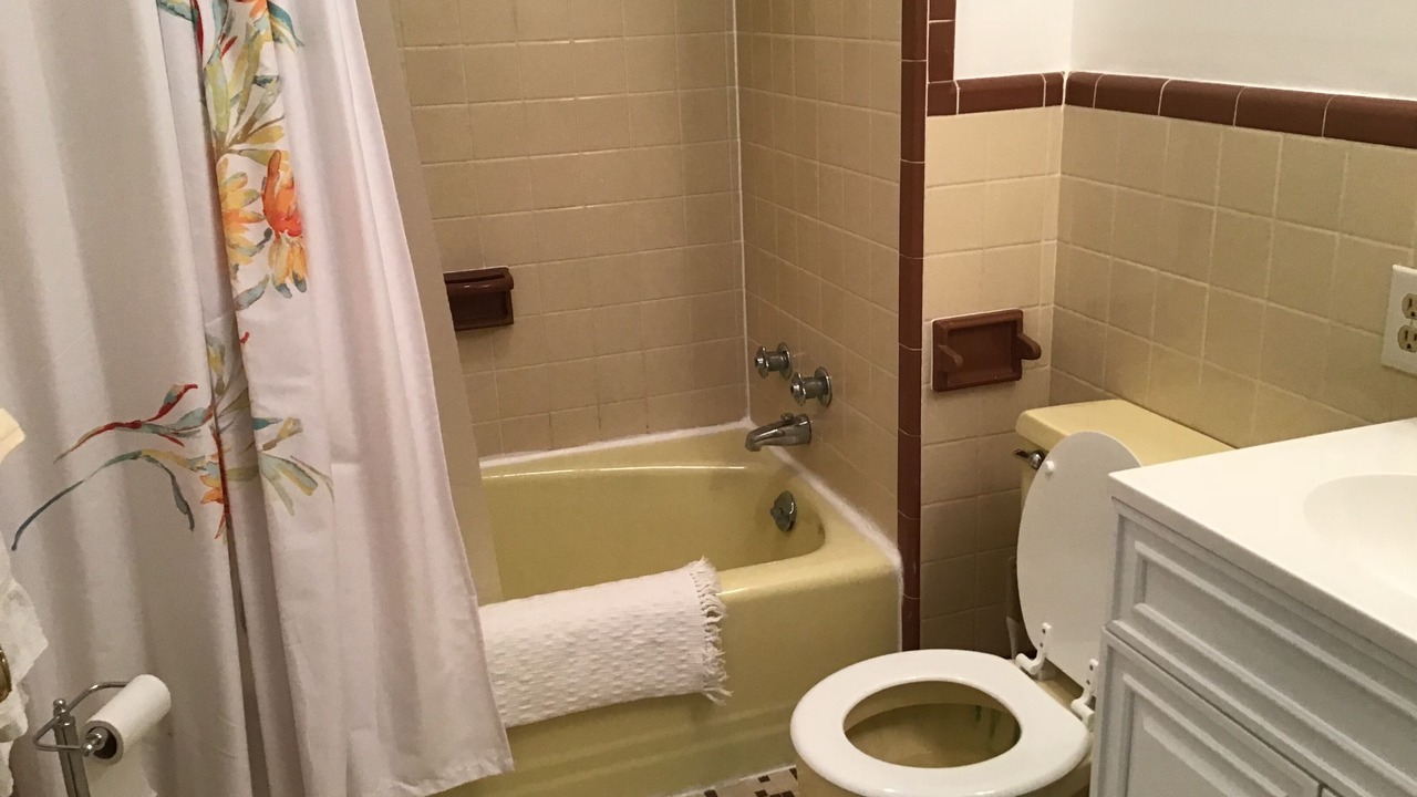 Photo of Bathroom in Cherokee