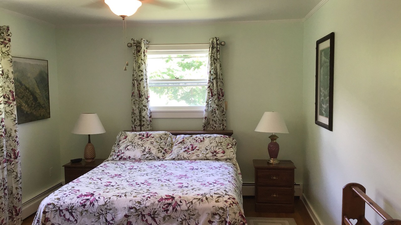 Photo of Bedroom in Cherokee