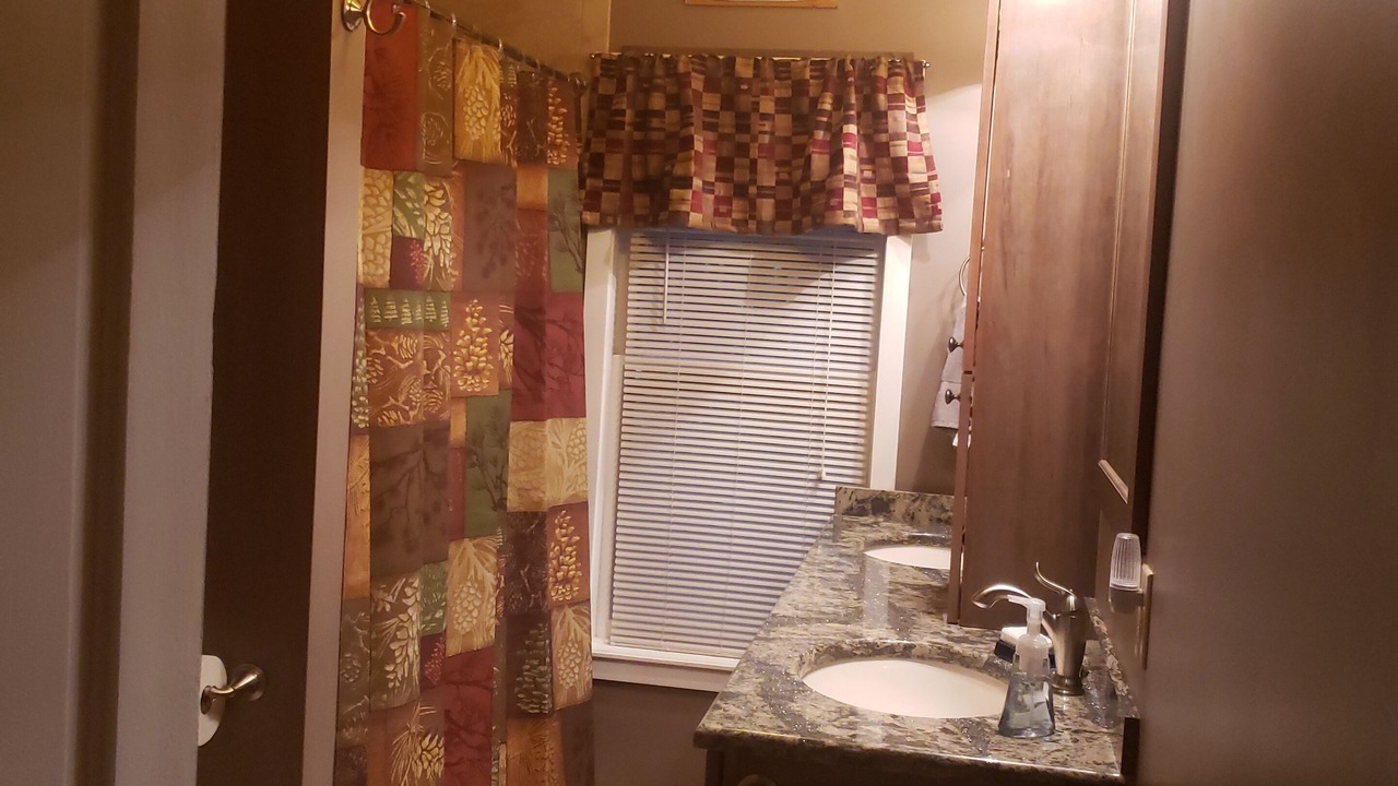 Photo of Bathroom in Town of Webb