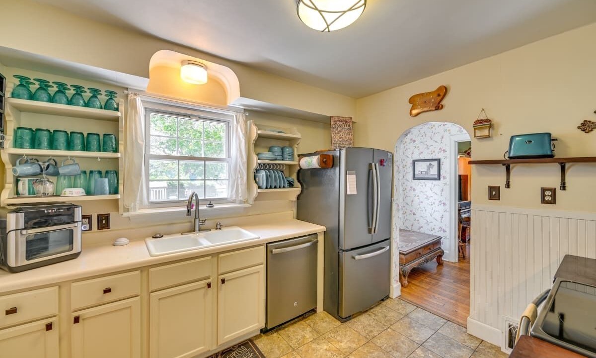 Photo of Kitchen in Gloversville