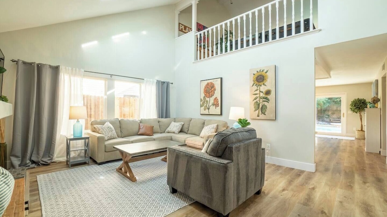 Photo of Livingroom in Fair Oaks