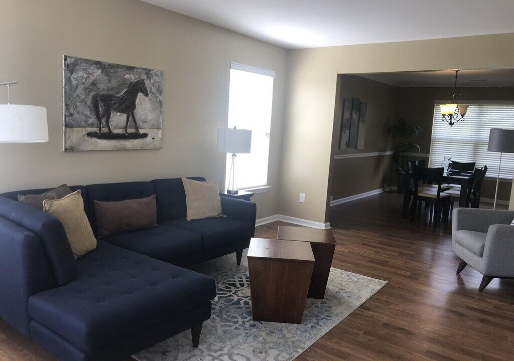 Photo of Livingroom in Lawrenceville
