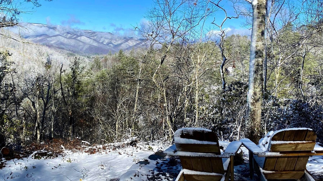Photo of Outdoor in Almond