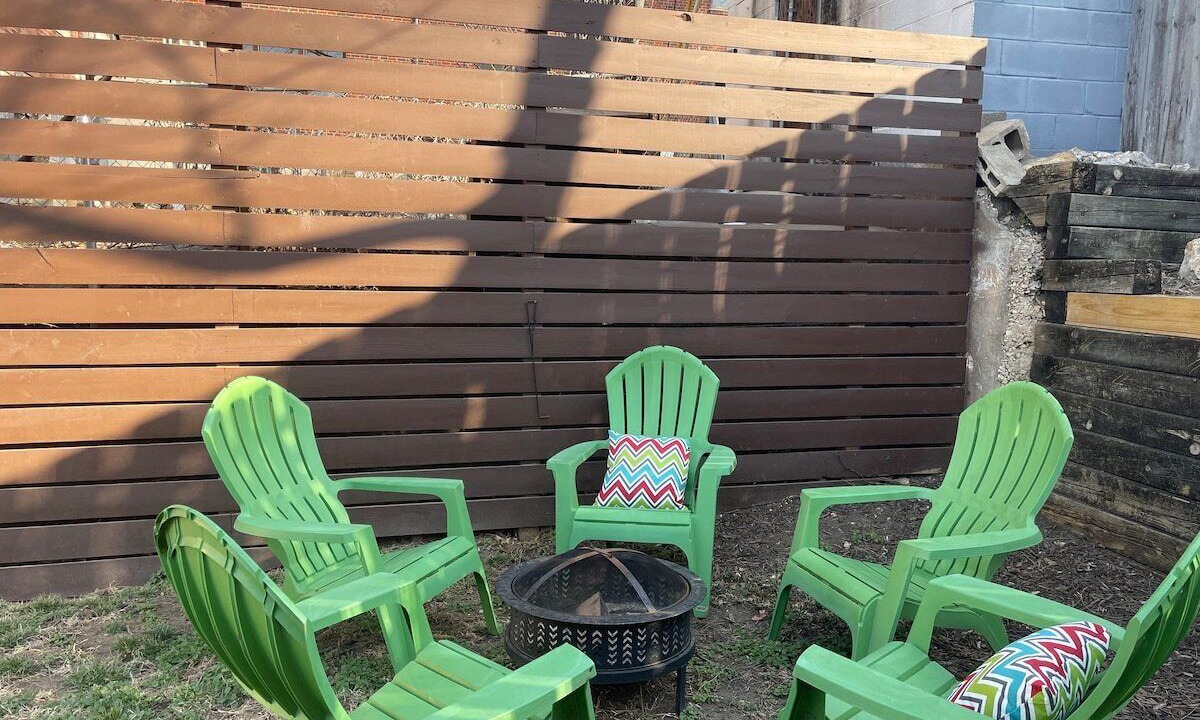 Photo of Patio Balcony in West Plaza