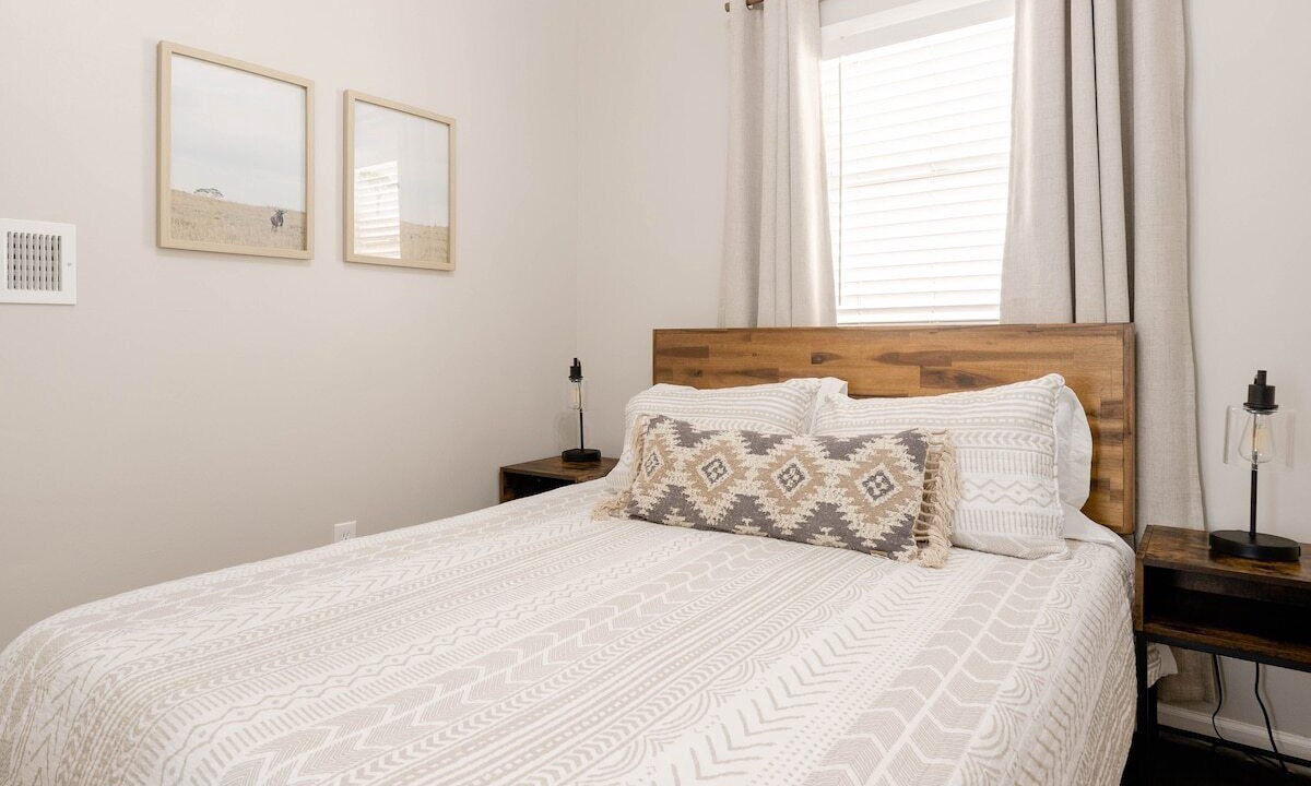 Photo of Others in West Plaza