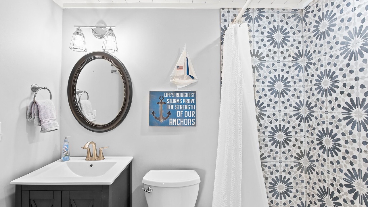 Photo of Bathroom in Laguna Beach Estates