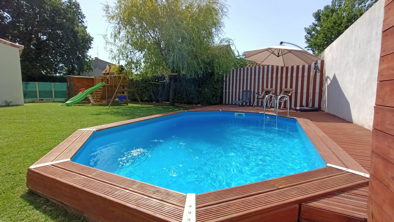 Photo of Outdoor in Camaret-sur-Aigues