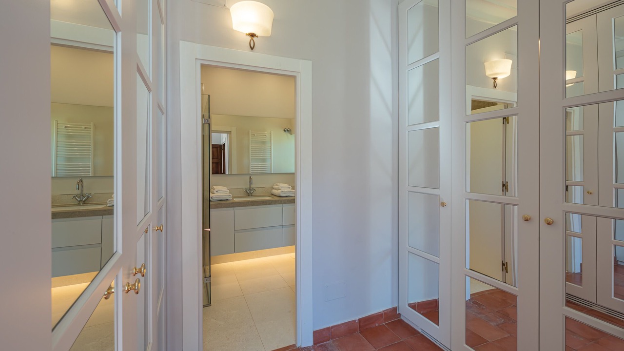 Photo of Bathroom in New Golden Mile