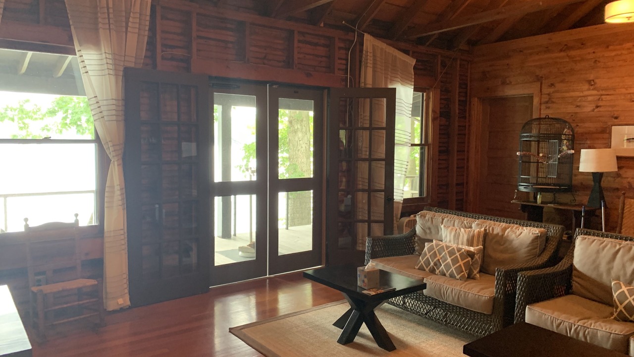 Photo of Livingroom in Skaneateles