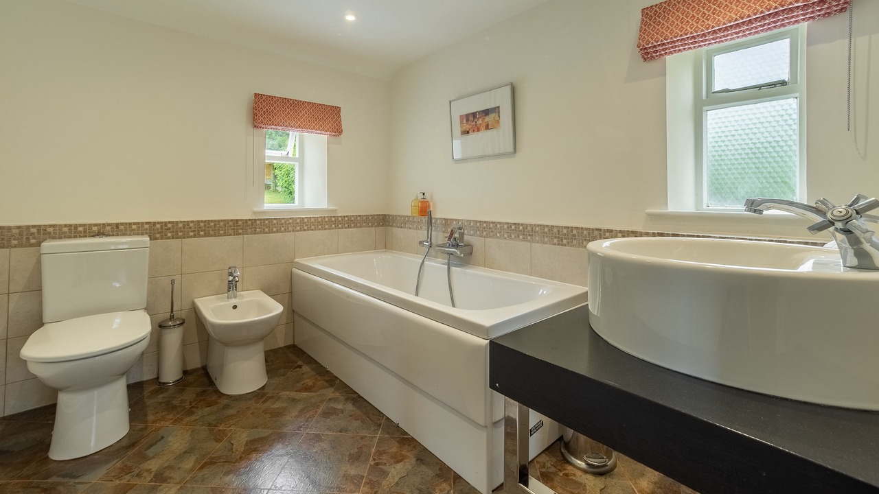 Photo of Bathroom in Ampleforth